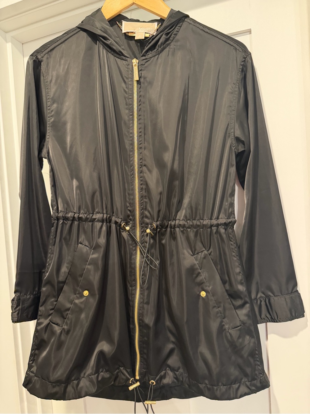NWOT MICHAEL KORS Black Hooded Windbreaker Jacket with Gold Hardware